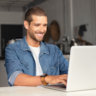 Bekijk de training Duidelijk schrijven voor digitale lezers